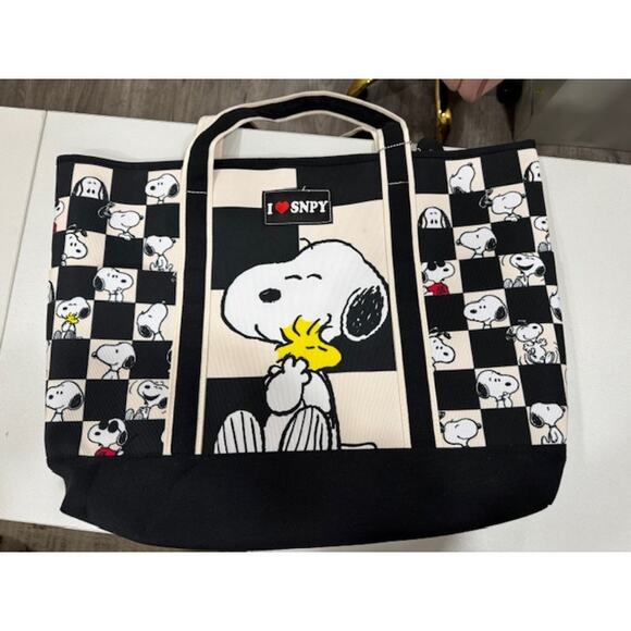 Snoopy Tote Bag - Picture 1 of 2